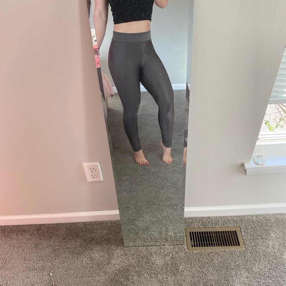 Gray Shiny Leggings